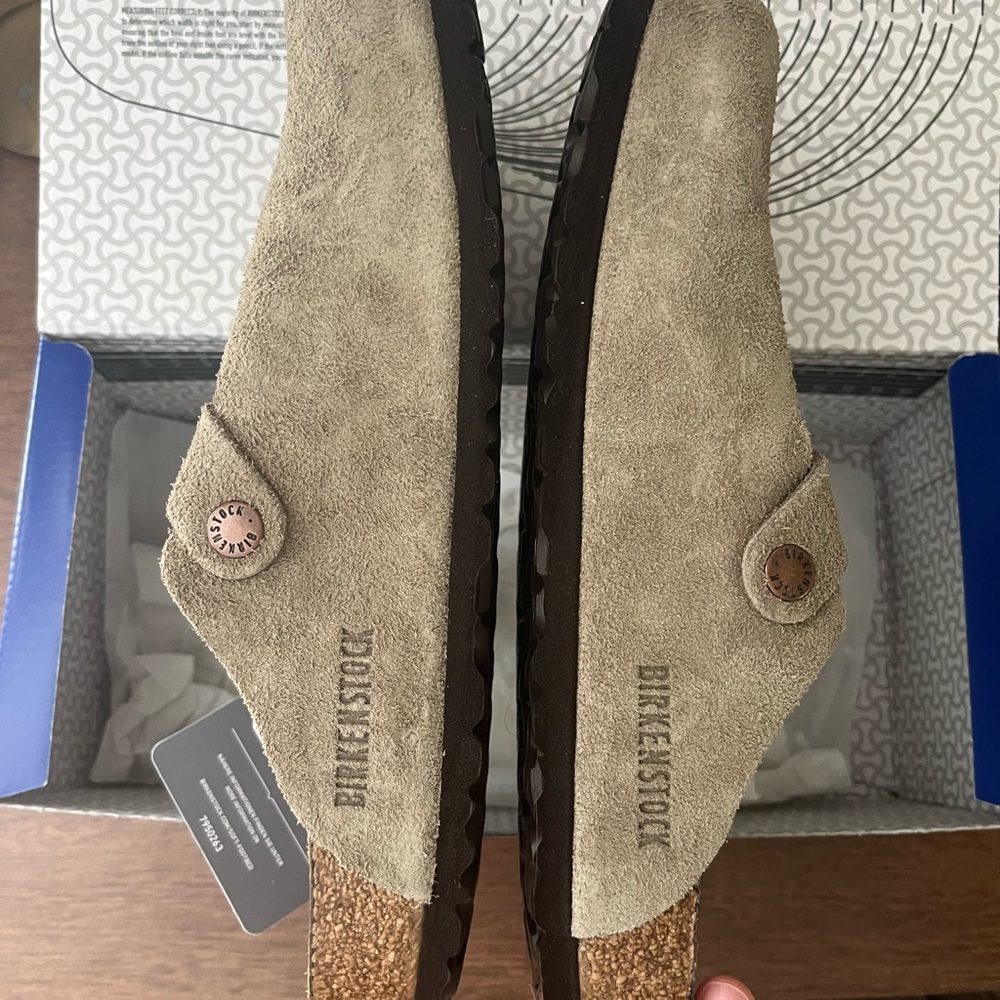 Boston Clogs - Picture 2 of 4